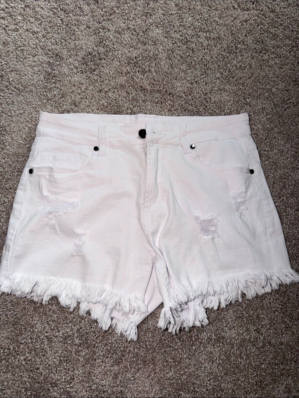 White Women's Distressed Denim Shorts with Frayed Hem